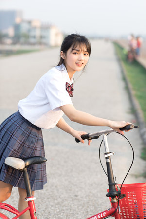 女人奶大陰户欣赏