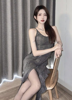 黑丝西女