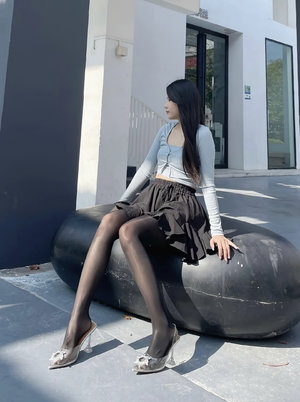 美女内射无套日韩免费播放