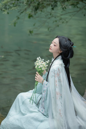 中文字幕交换夫妇ntr从窗户