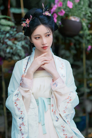 白洁孙倩东子高义笔趣阁